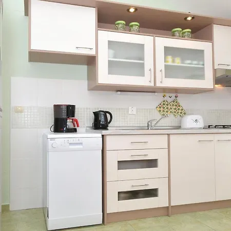Rose Deluxe Apartment Trogir