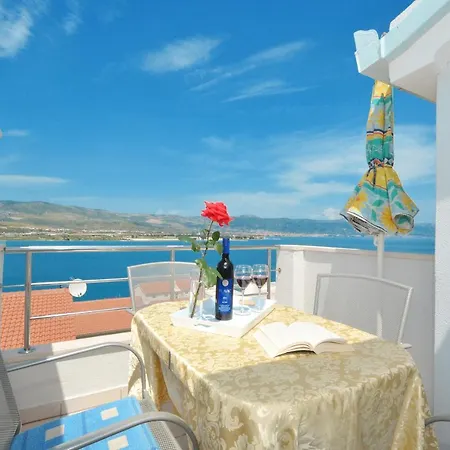 Rose Deluxe Trogir